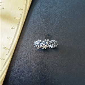 James Avery Sterling Silver size 7 flower ring